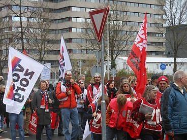Lopen voor koopkracht en echte banen